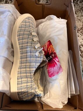 Roxy: Women’s Bayshore Plus Canvas Slip on Sneaker; Size US “6.5”